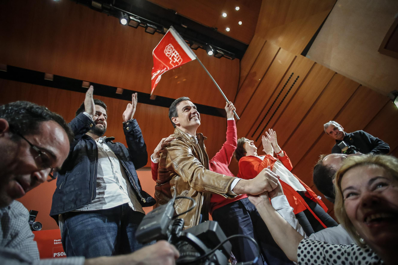 El mitin de Pedro Sánchez en Cádiz, en imágenes