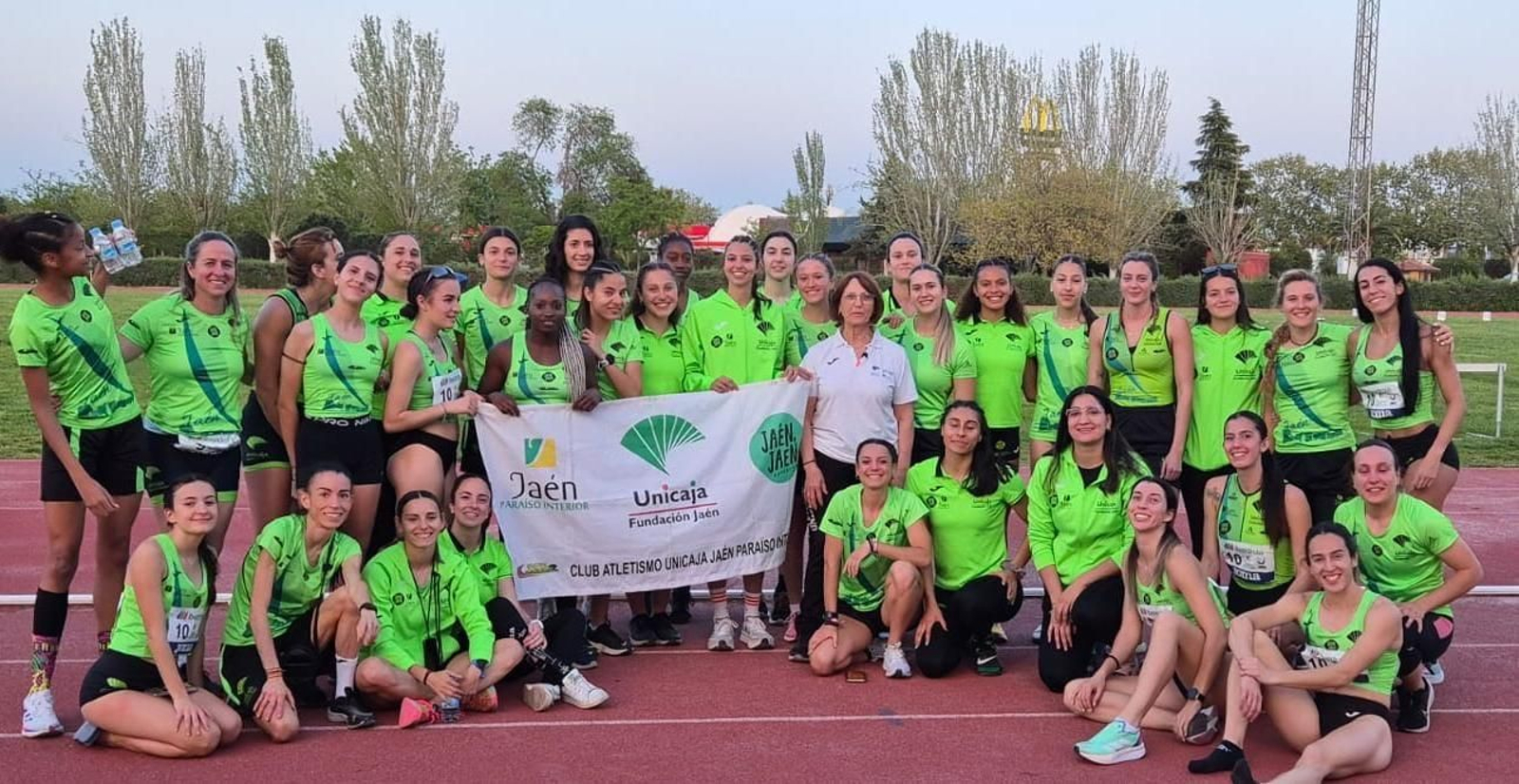 El equipo femenino jiennense pretende brillar en la Liga Iberdrola.
