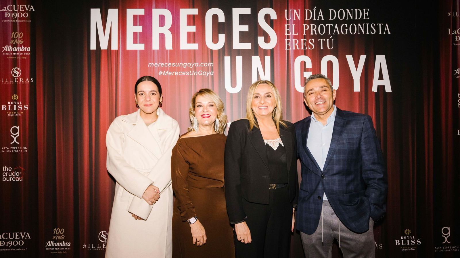 La alcaldesa de Granada en la premiere de La Cueva de 1900