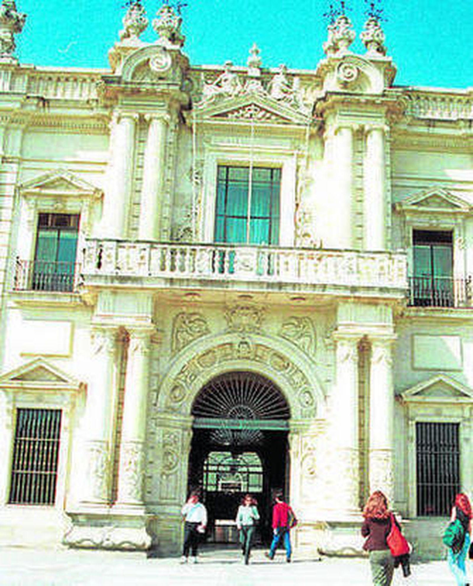 Fachada exterior del Rectorado.