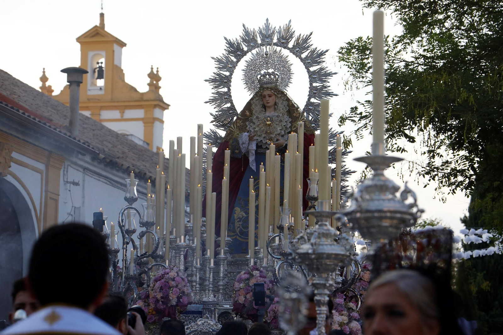 La Virgen del Rayo recorre las calles de Córdoba, en imágenes