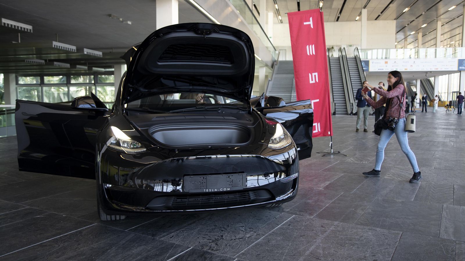 Un vehículo Tesla.