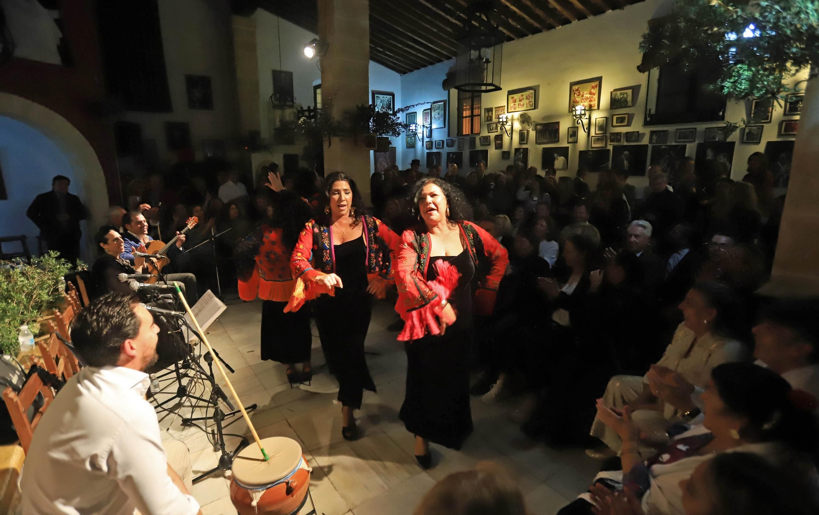 Zambomba en la Peña Cultural Don Antonio Chacón de Jerez
