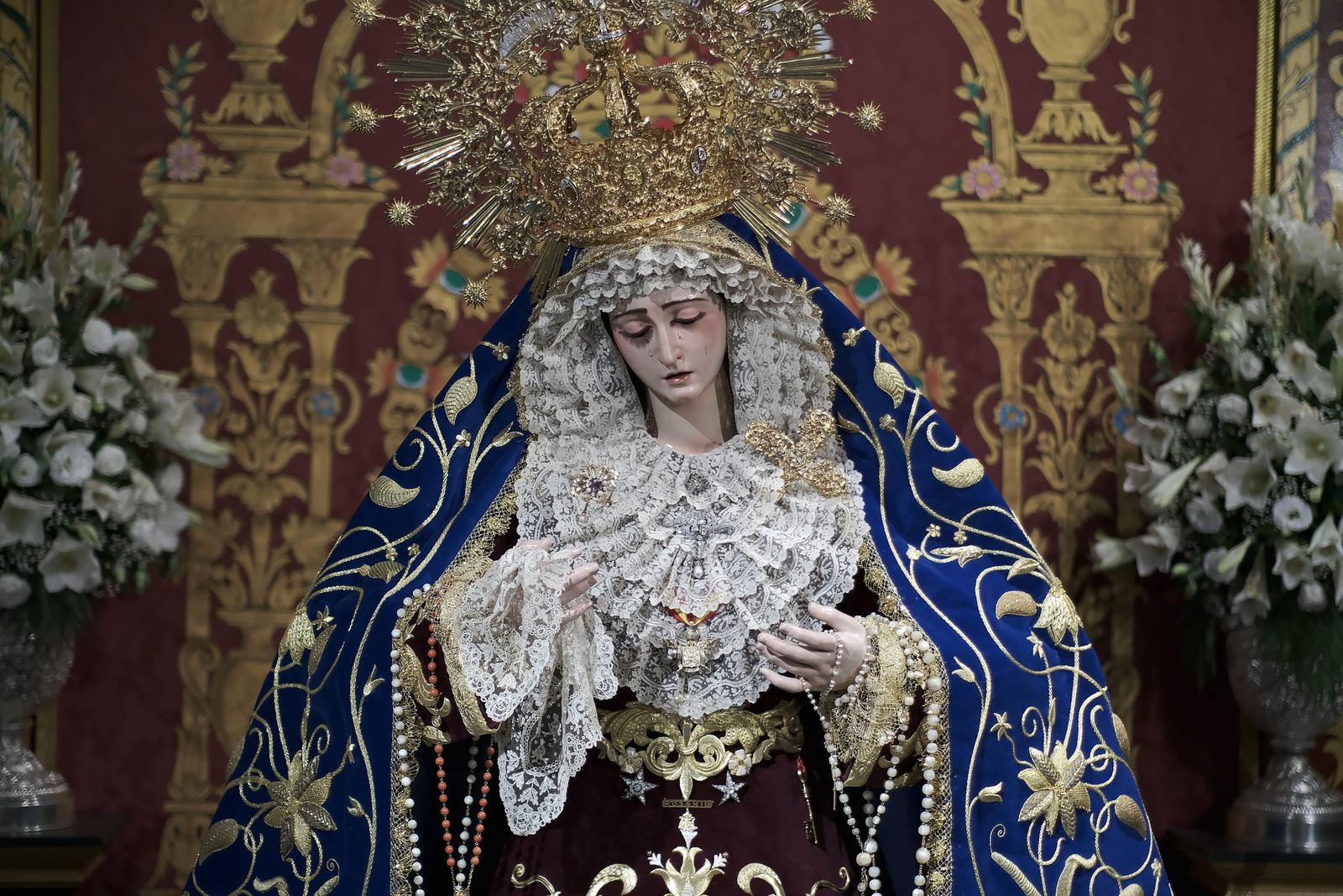 Las imágenes de la veneración a la Virgen del Rosario de Montesión