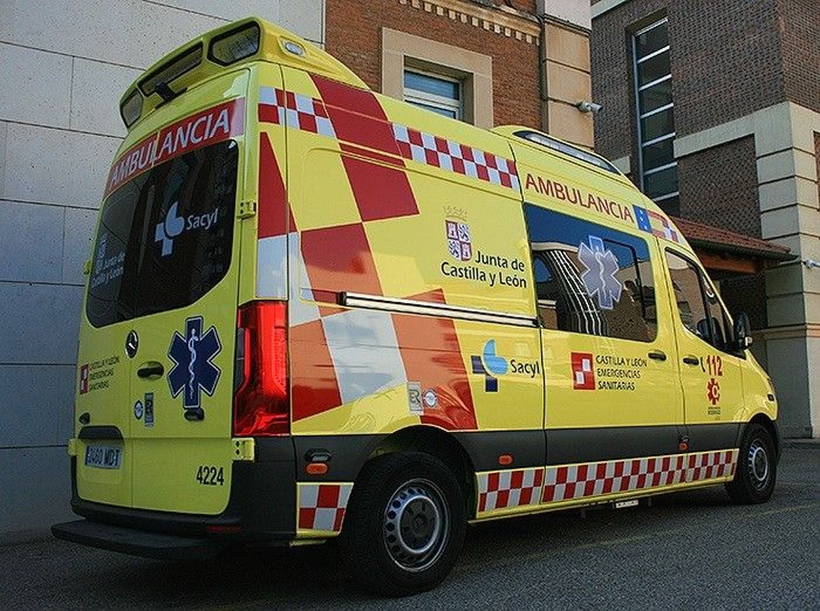 Una ambulancia del 061 de Catilla y León.
