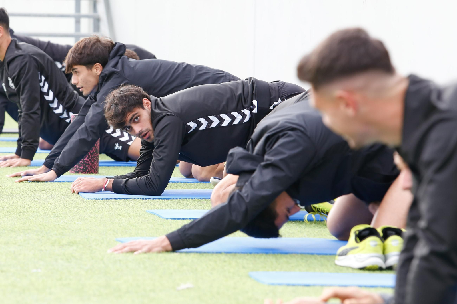 Las fotos del entrenamiento de la Balona previo al partido con el Villanovense