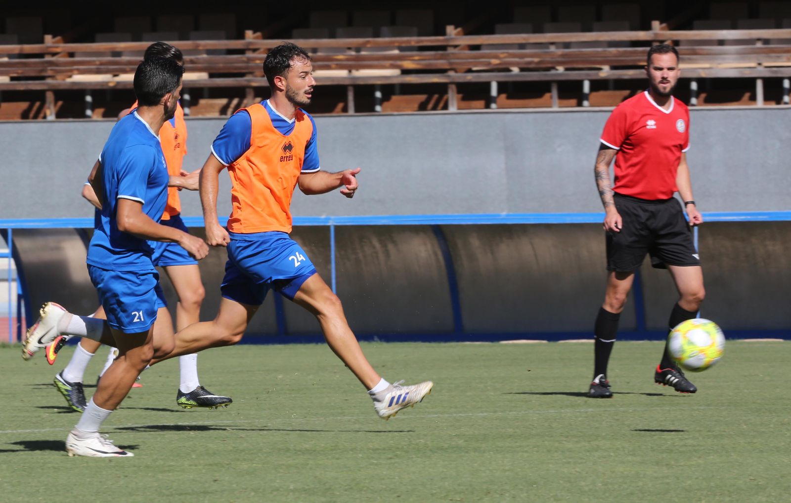 Imágenes del  partidillo disputado en Chapín por el XerezDFC