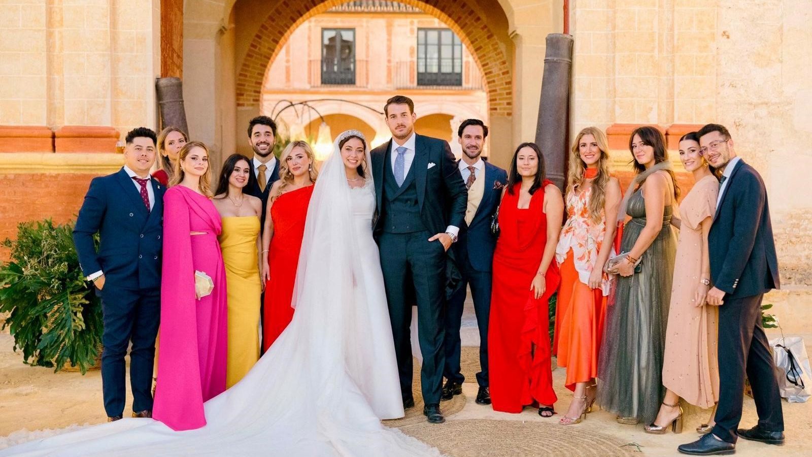 Alejandra Carlota Sánchez y Juan Asensio, con Rafael Soria, Andrea Pérez, Teresa Astolfi, Pilar Sosa, Víctor Haro, Rocío Martín, Valentín Vilanova, Ángela Peralta, Paula Rodríguez, Carmen Lorite, Laura Ramírez y Enrique Coronado.