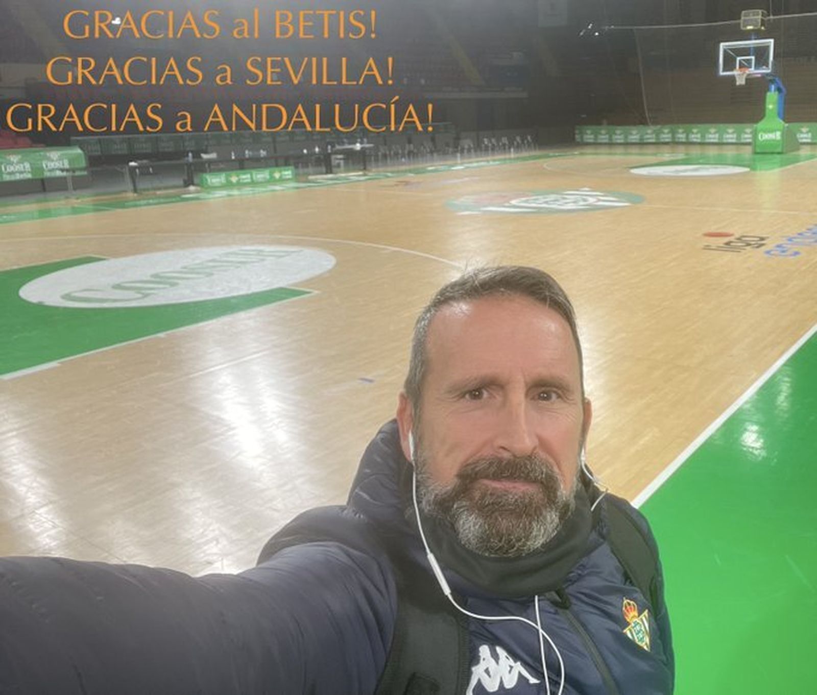 Imagen del técnico con su mensaje.