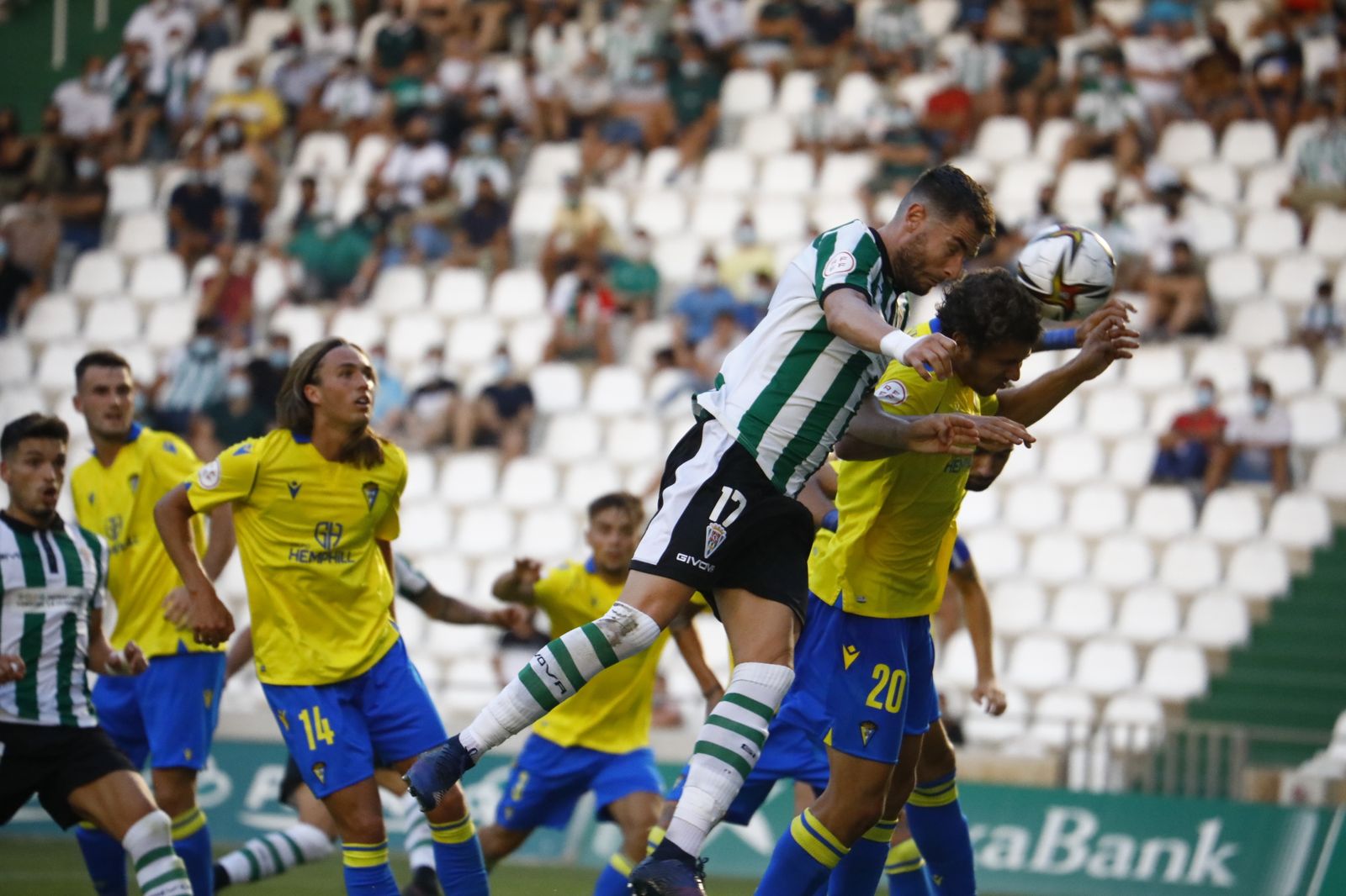 La victoria del Córdoba CF ante el Cádiz B, en imágenes