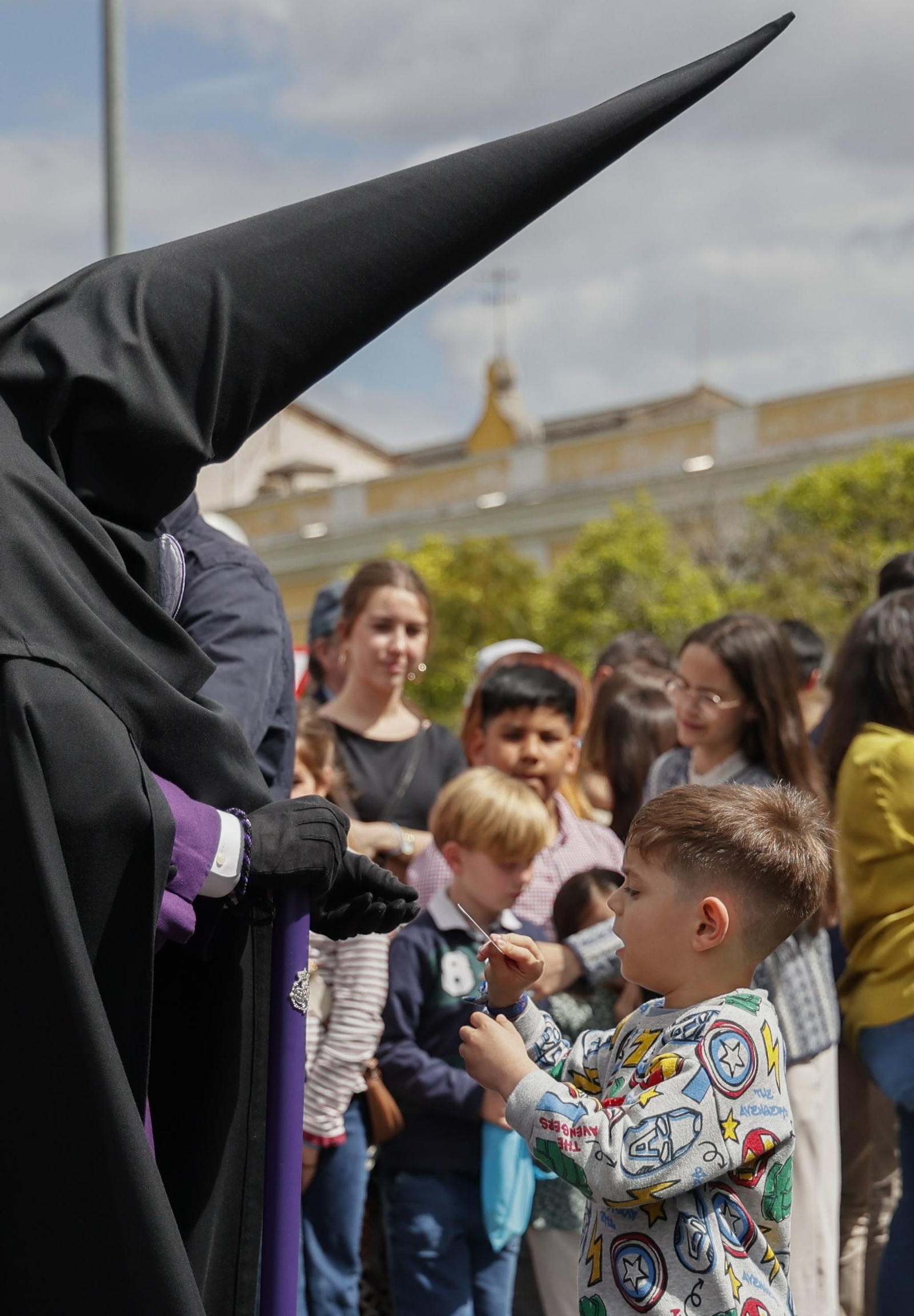 La Hermandad de San Bernardo en la Semana Santa de Sevilla 2025