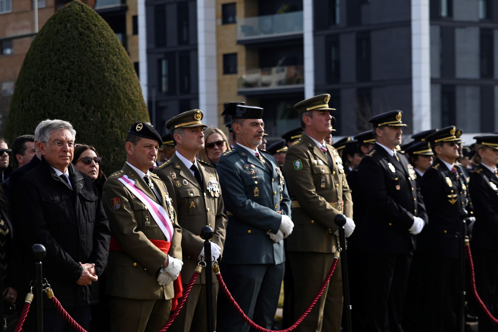 La celebración del bicentenario de la Policía Nacional en Córdoba, en imágenes