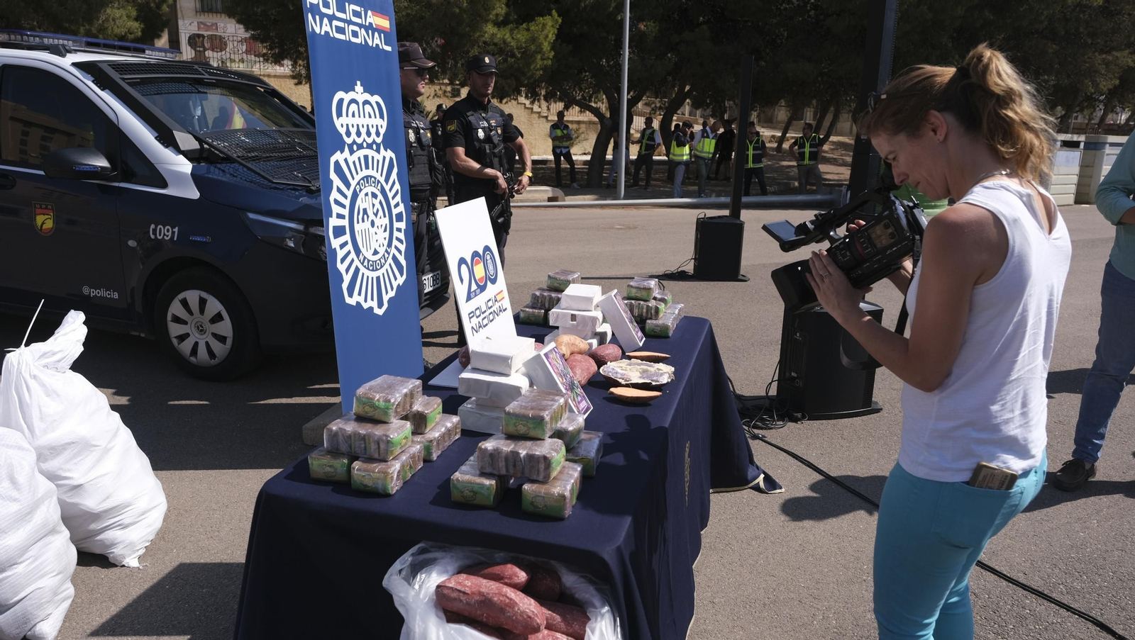 La Policía Nacional incauta 15 toneladas de hachís, en imágenes