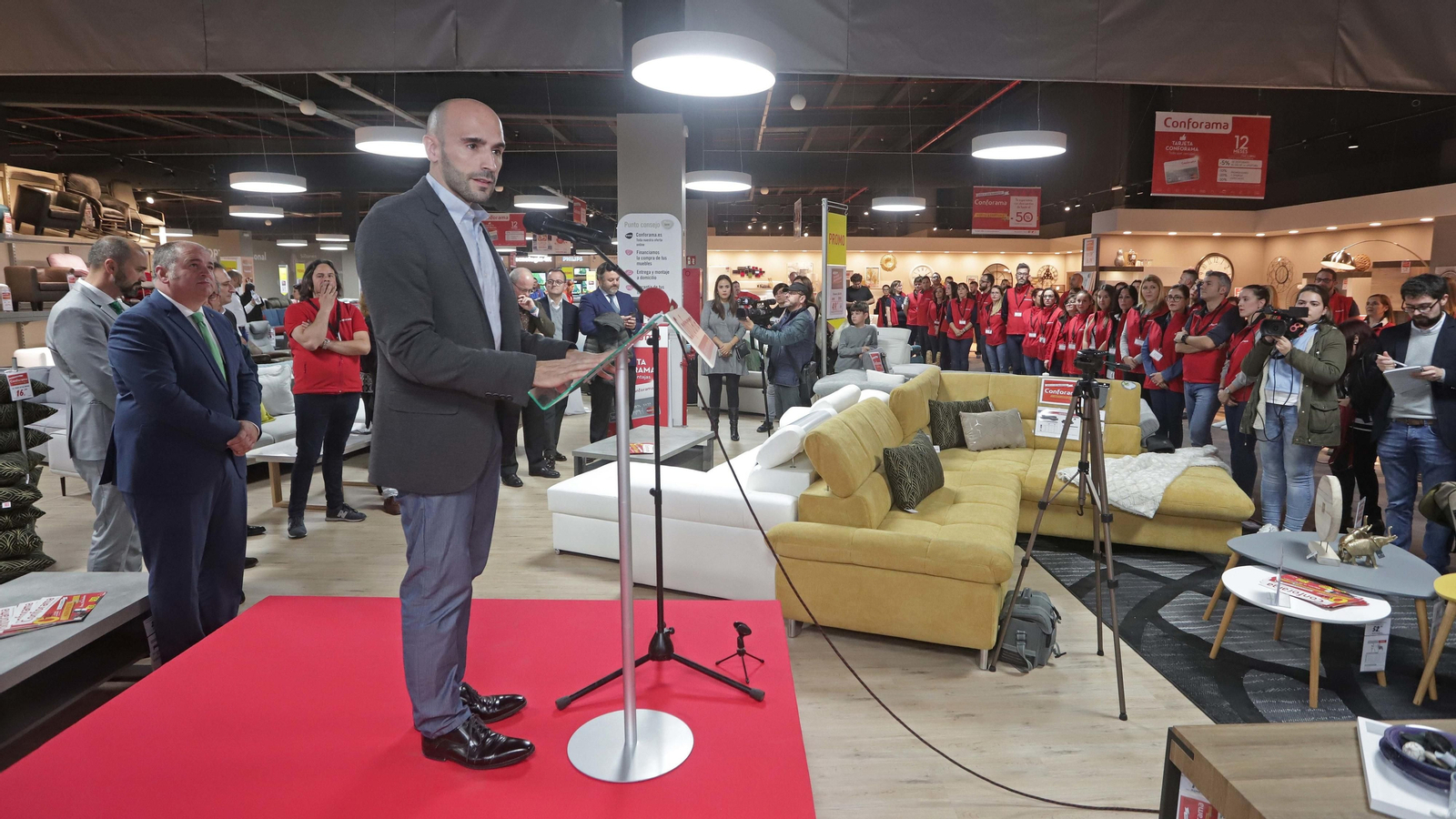 Conforama abre en Los Barrios