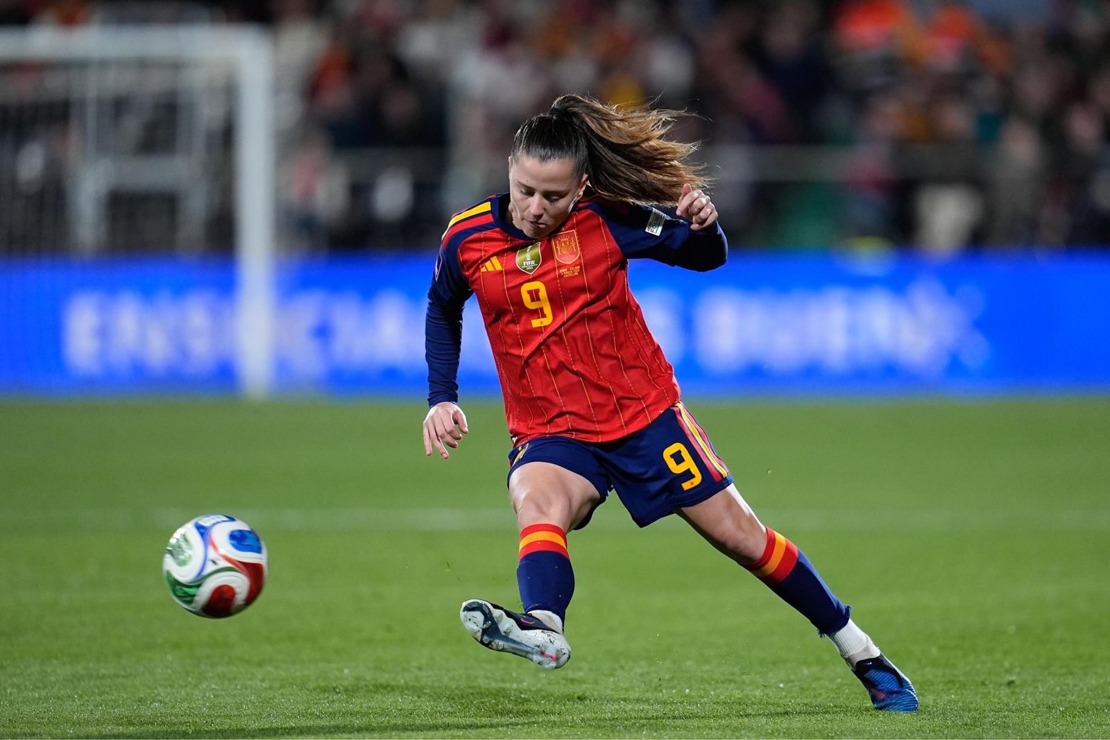 Las fotos del España-Islandia de fútbol femenino