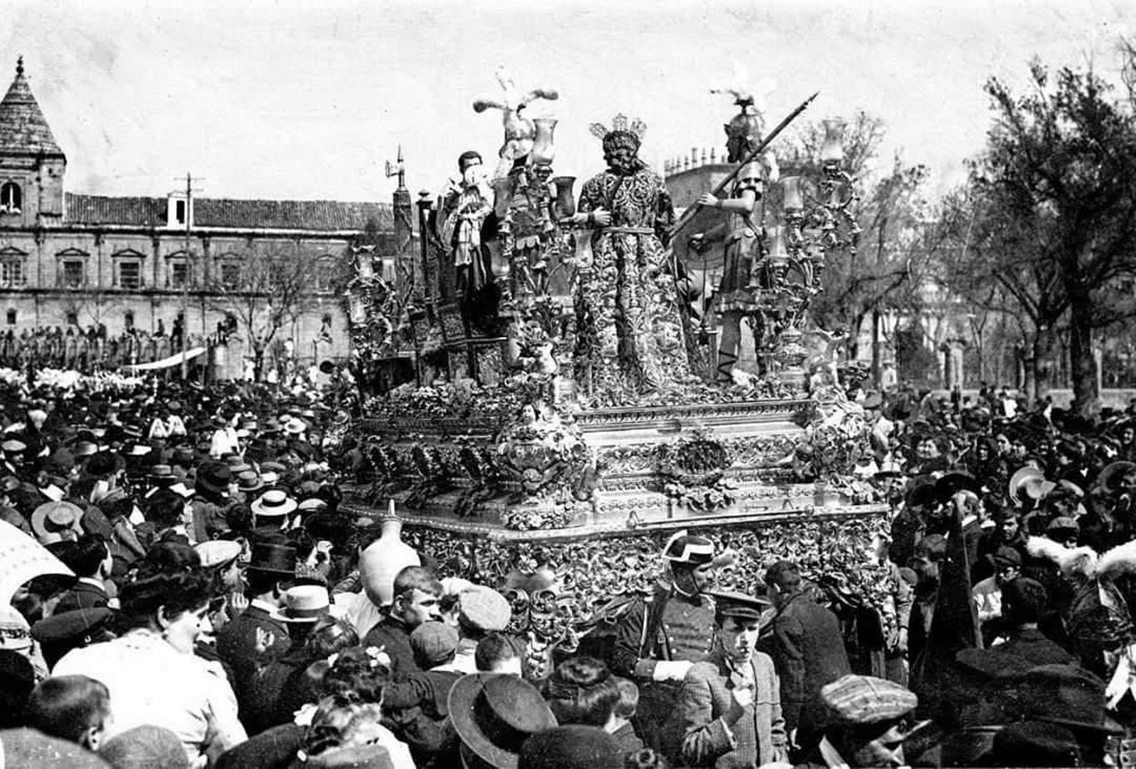 La Hermandad de la Macarena y sus visitas al hospital de las Cinco Llagas en la década de los 30 del siglo pasado