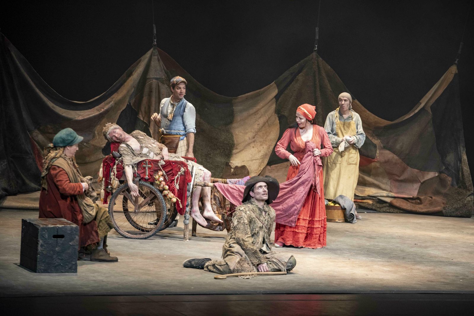 ‘Divinas Palabras’ brilla en el Auditorio Maestro Padilla con el mejor teatro