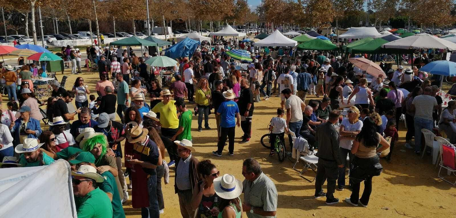 Búscate en el concurso de paellas de Puerto Real