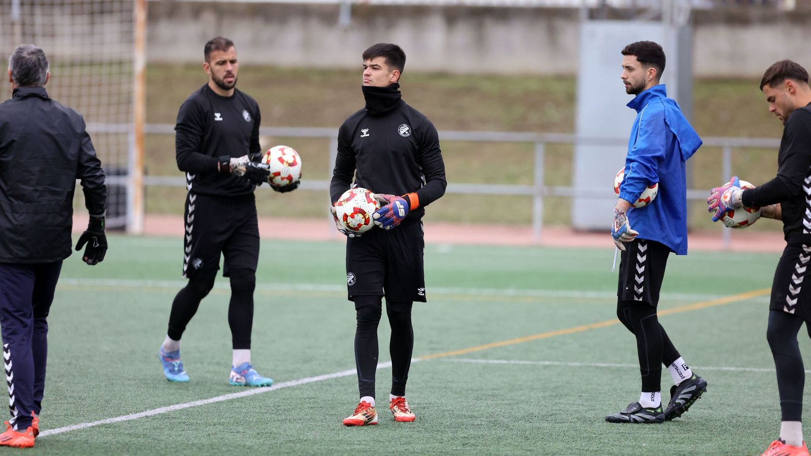 Imágenes del entrenamiento del Xerez DFC en la Granja