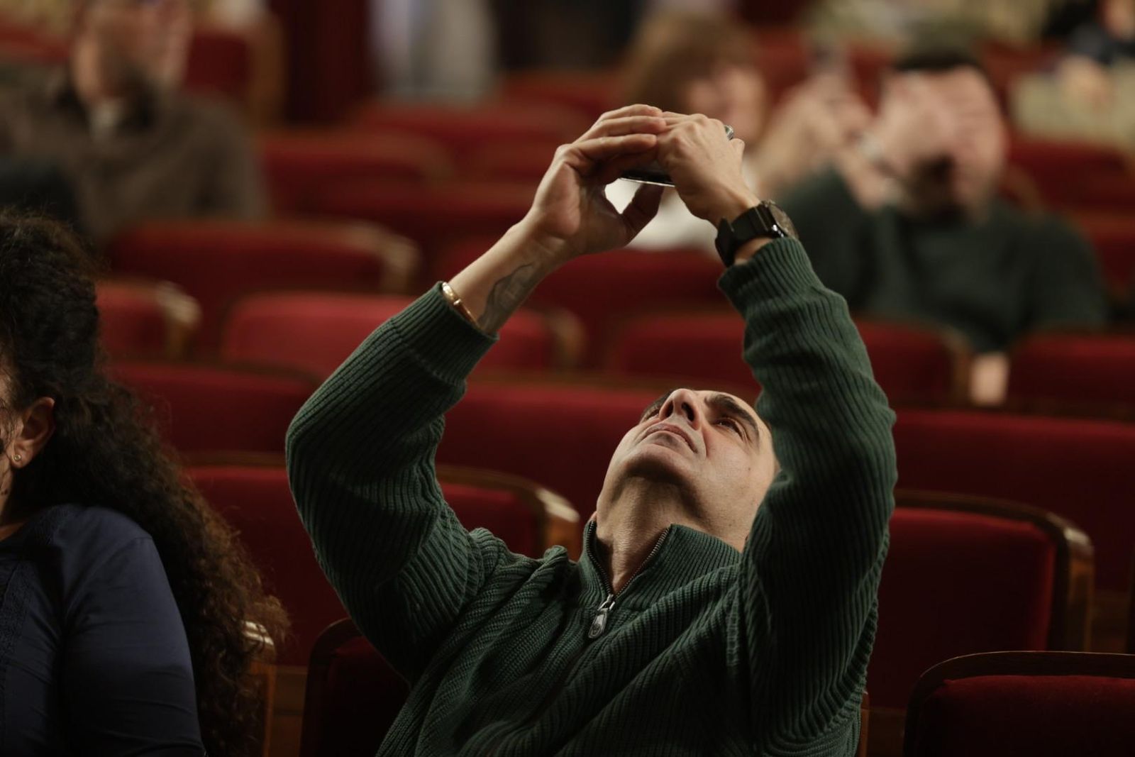 Búscate entre las mejores imágenes de la tercera sesión de cuartos de final del COAC 2026