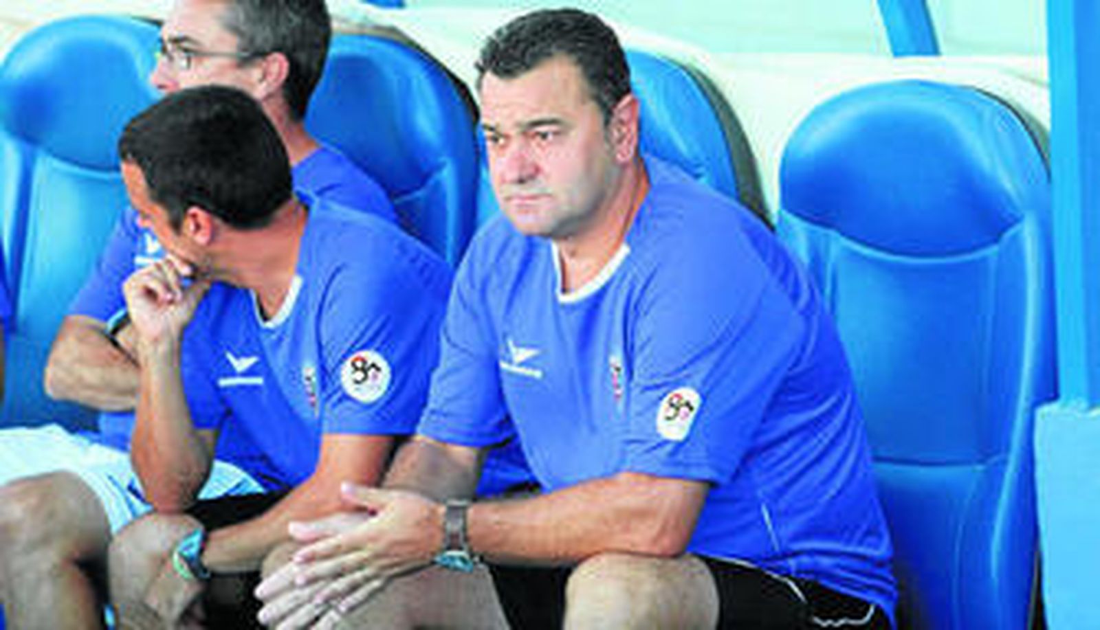 Carlos Pouso continúa apostando por un fútbol ofensivo en este nuevo Mirandés.