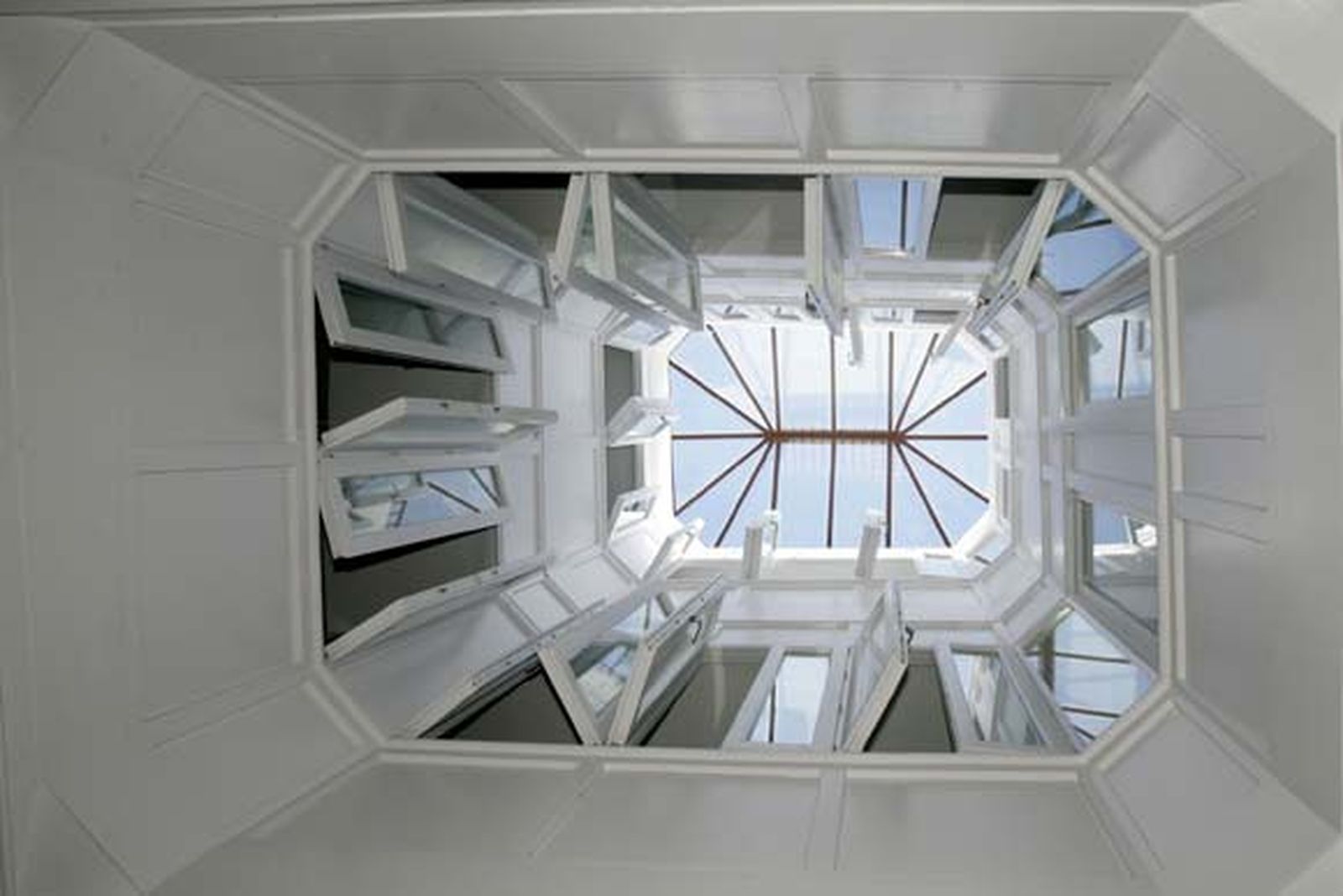 Se trata de un edificio del siglo XVII, de arquitectura barroca, en el que se han construido viviendas de 55 y 70 metros

Foto: Lourdes de Vicente