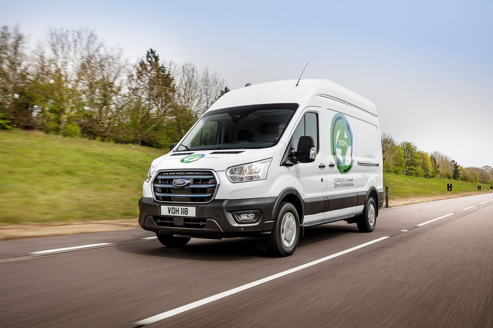 Ford inicia las pruebas del E-Transit 100% eléctrico