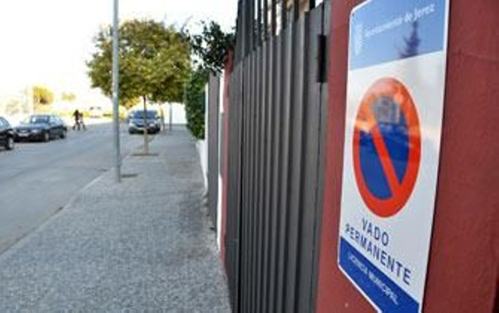 La lucha vecinal contra el cobro "ilegal" de vados da un nuevo paso