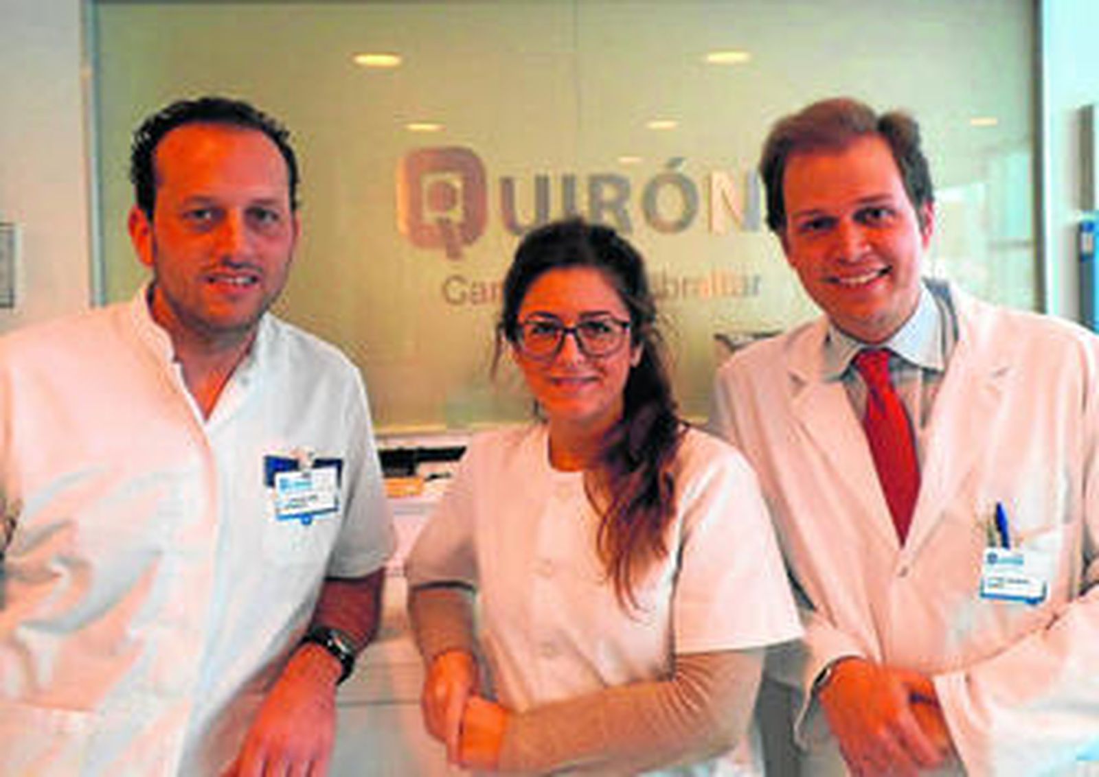 Imagen del equipo de la Unidad Integral de Obesidad de Quirón.