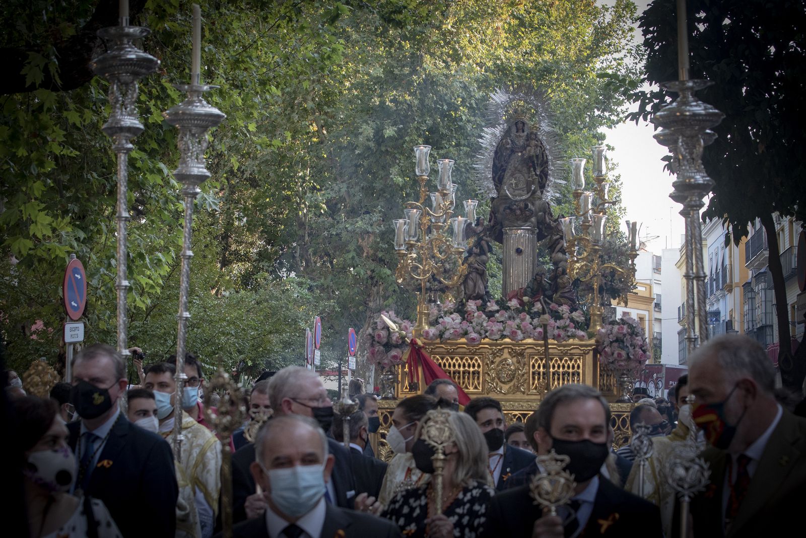 La procesión de la Virgen del Pilar, en imágenes