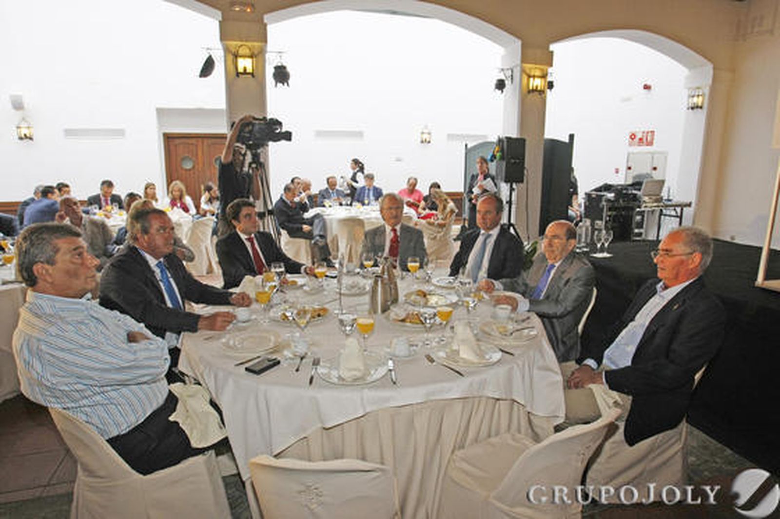 Juan Miguel Piñero, Rafael Hidalgo, Juan José Navarrete, Antonio Zambrano, Ignacio Hidalgo, Francisco Hermoso y  Antonio Palacios.

Foto: Aranda / Pascual