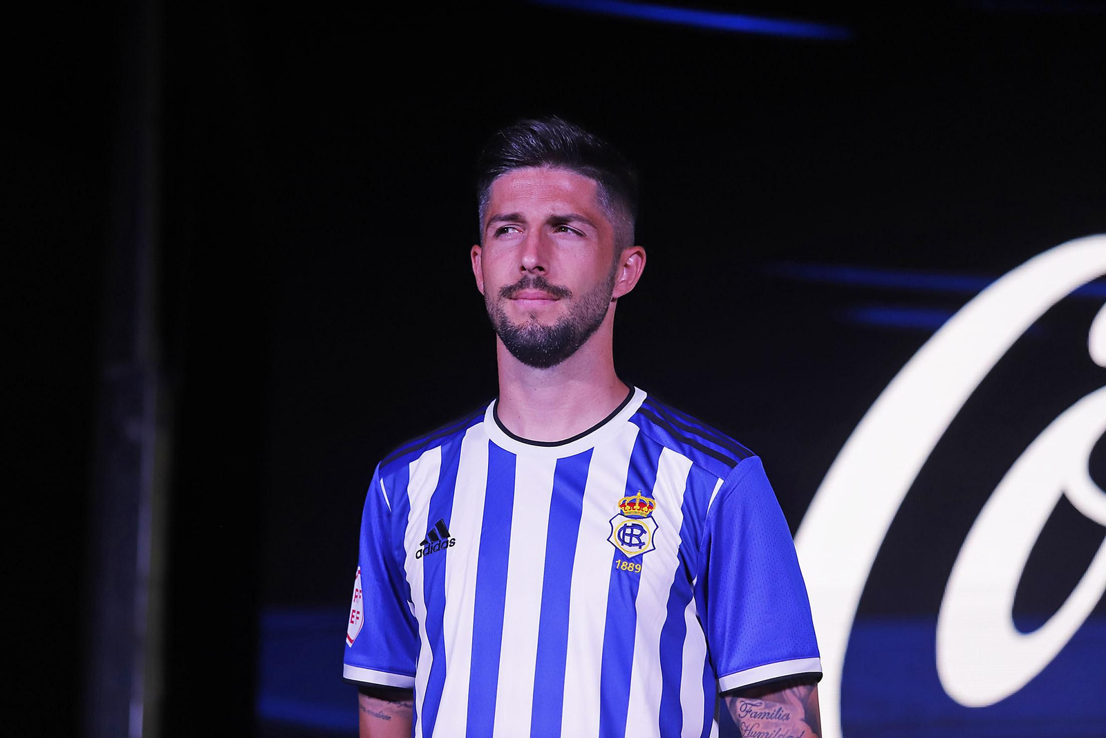 Imágenes de las nuevas equipaciones del Recreativo de Huelva para la temporada 2023/24