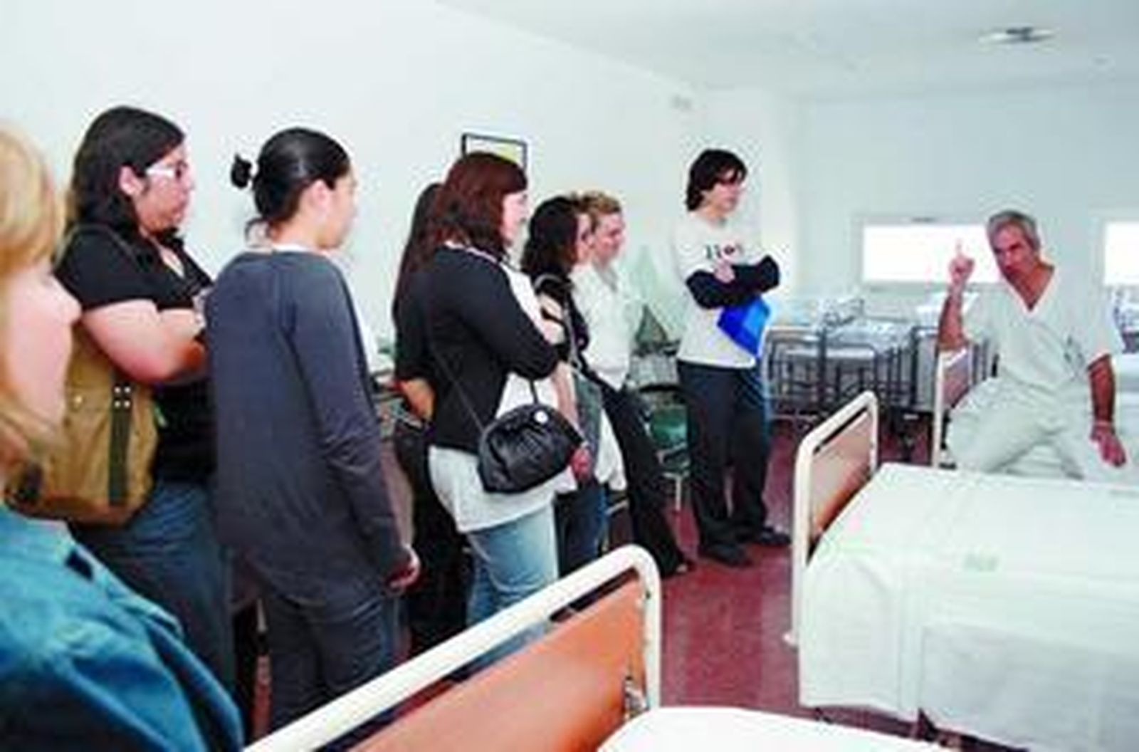 Alumnos de Huércal Overa van al hospital