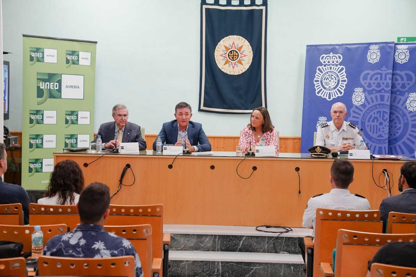 La Diputación de Almería recibe mil ‘ciberataques’ al día de media