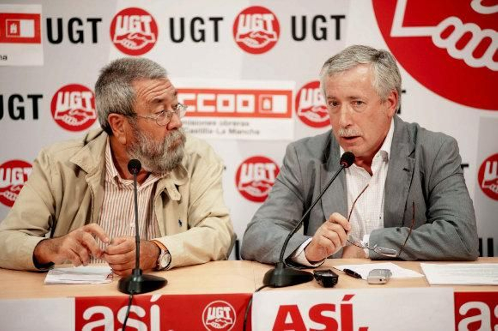 CCOO y UGT advierten al Gobierno de que el próximo 29-S se producirá "un huelgón"