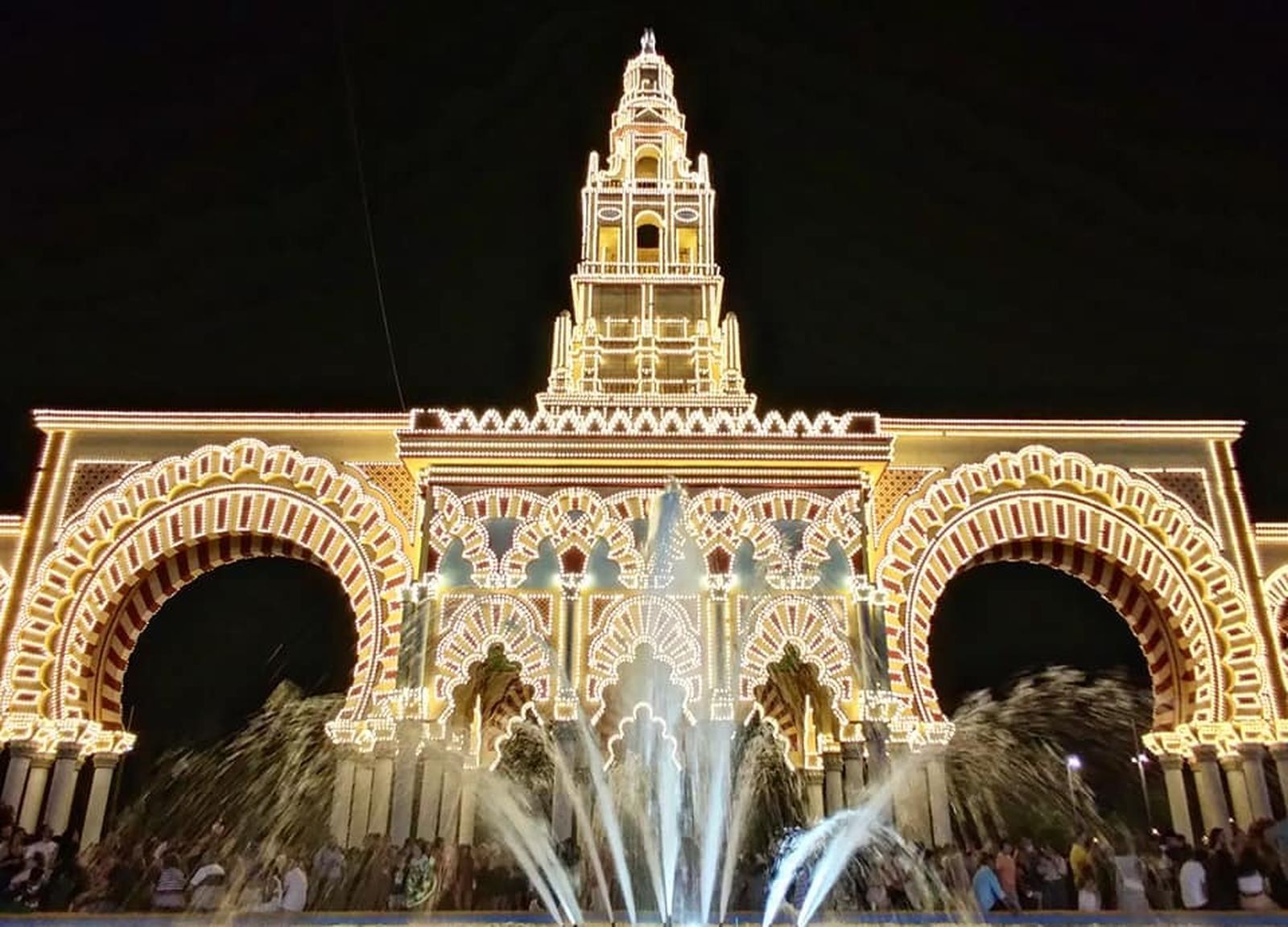 Tiempo de feria: las espectaculares iluminaciones de Ximénez Group, en imágenes