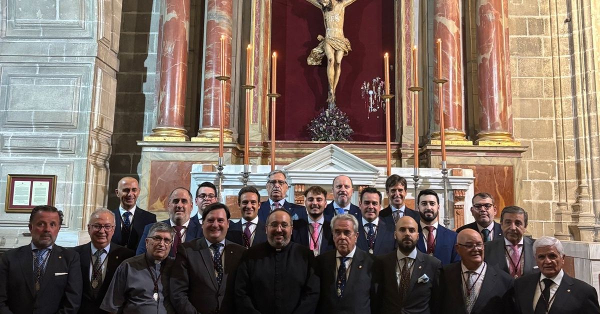 Toma de posesión de la nueva junta de gobierno de la Hermandad del ...