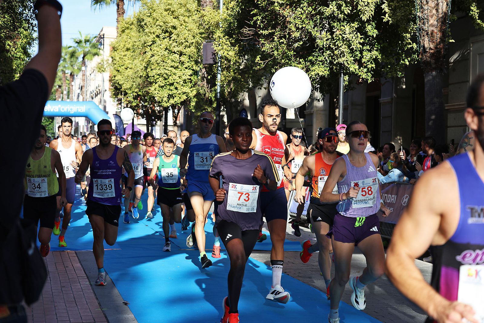 Las mejores imágenes de la carrera 21K Ciudad de Huelva