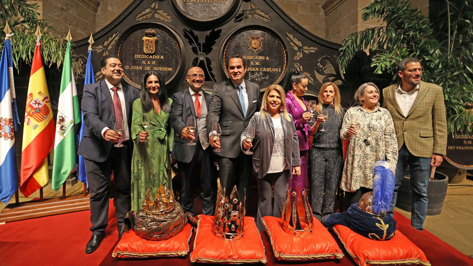 Los Reyes Magos de Jerez 2023 reciben sus coronas