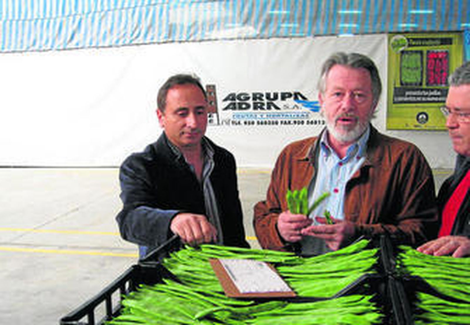 Juan Deus y el presidente de Agrupaadra, José García Martín, ayer.