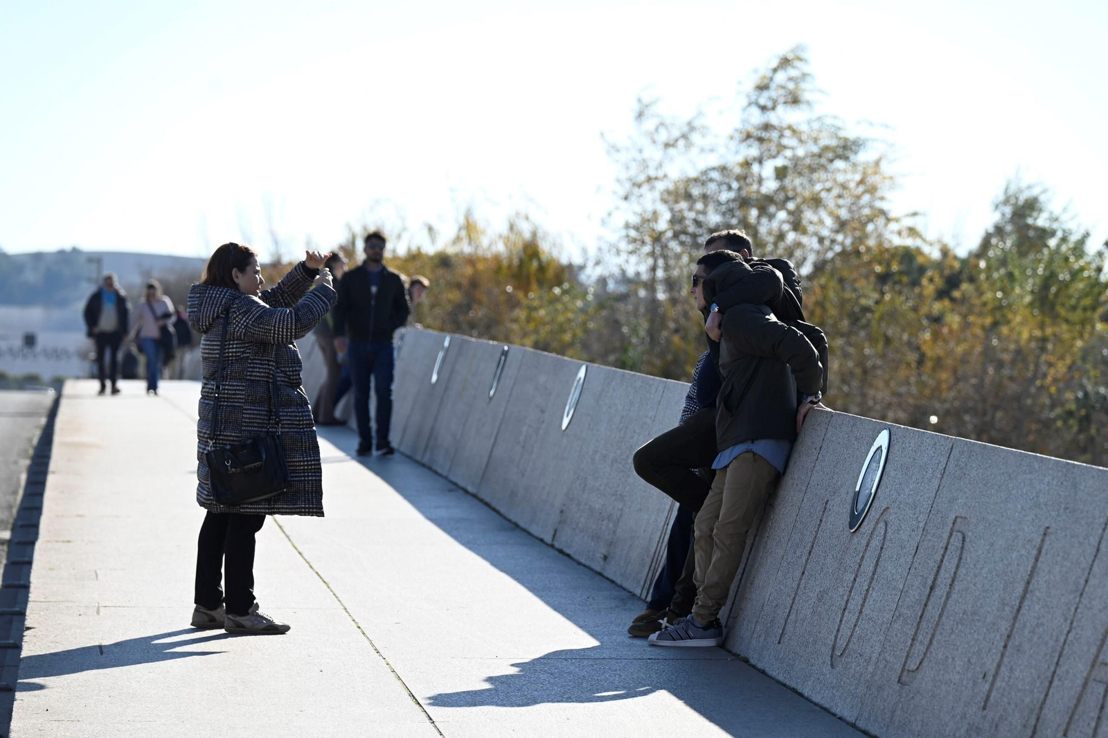 Los cordobeses salen a la calle en el primer día de 2025, en imágenes