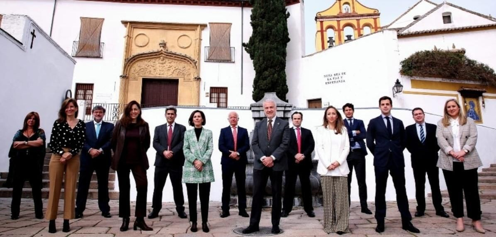 El equipo de la candidatura de Francisco García-Calabrés, en la Cuesta del Bailío.