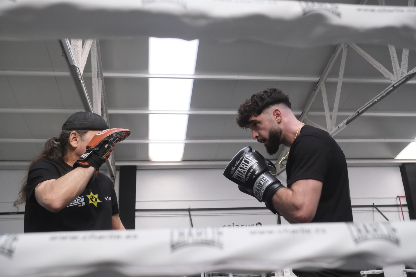 El entrenamiento de José Luis Navarro Jr antes del Campeonato de España, en imágenes