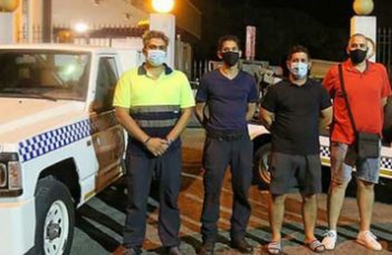 Los cuatro ex-trabajadores de la grúa municipal de El Puerto, que han denunciado el proceso de contratación de la nueva empresa.