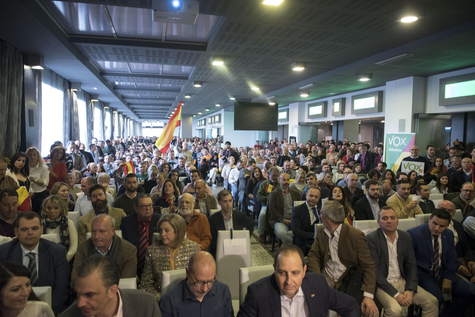 Imágenes del acto de Vox en Granada