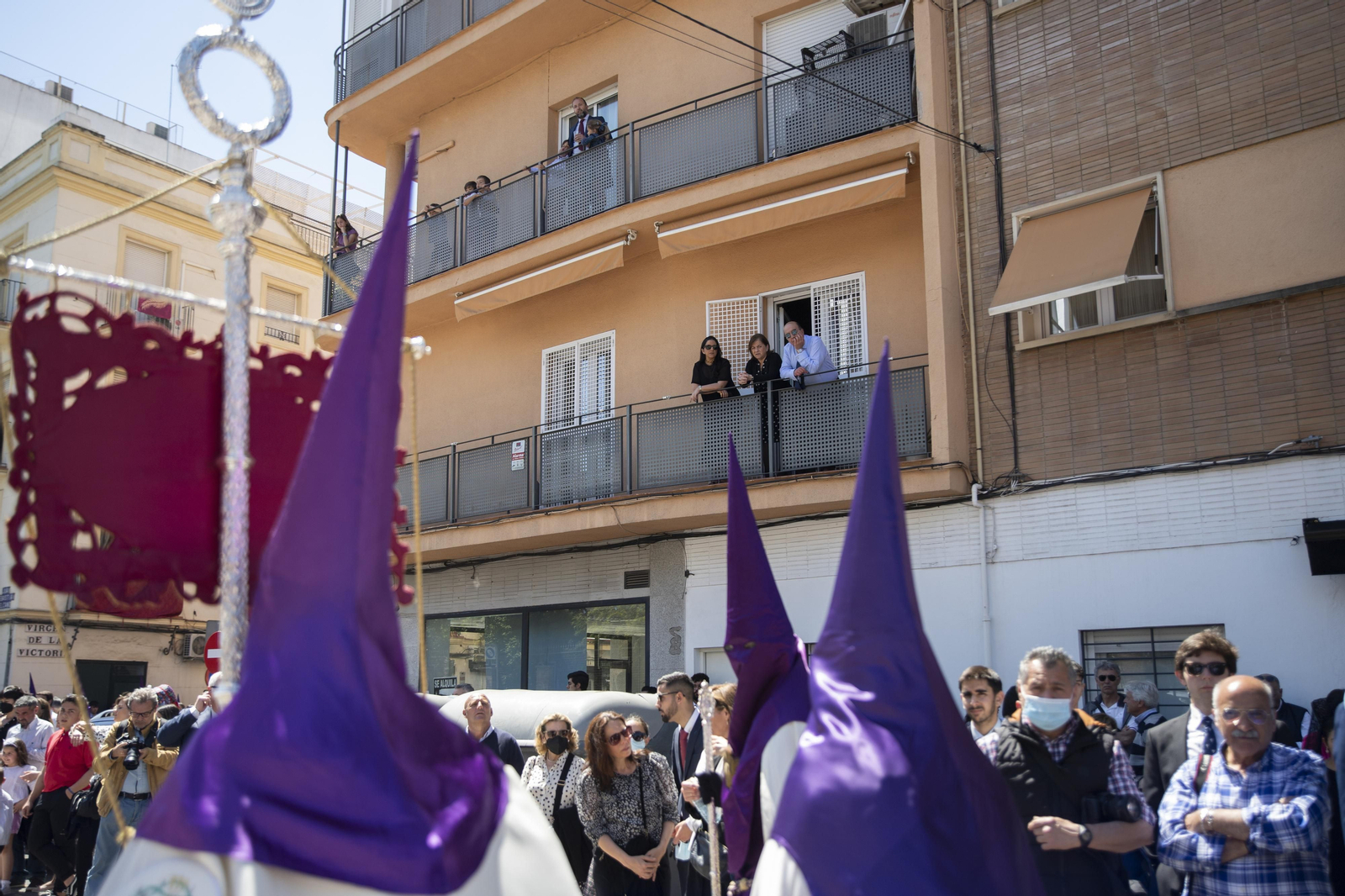 Imágenes de la salida en procesión de Las Cigarreras