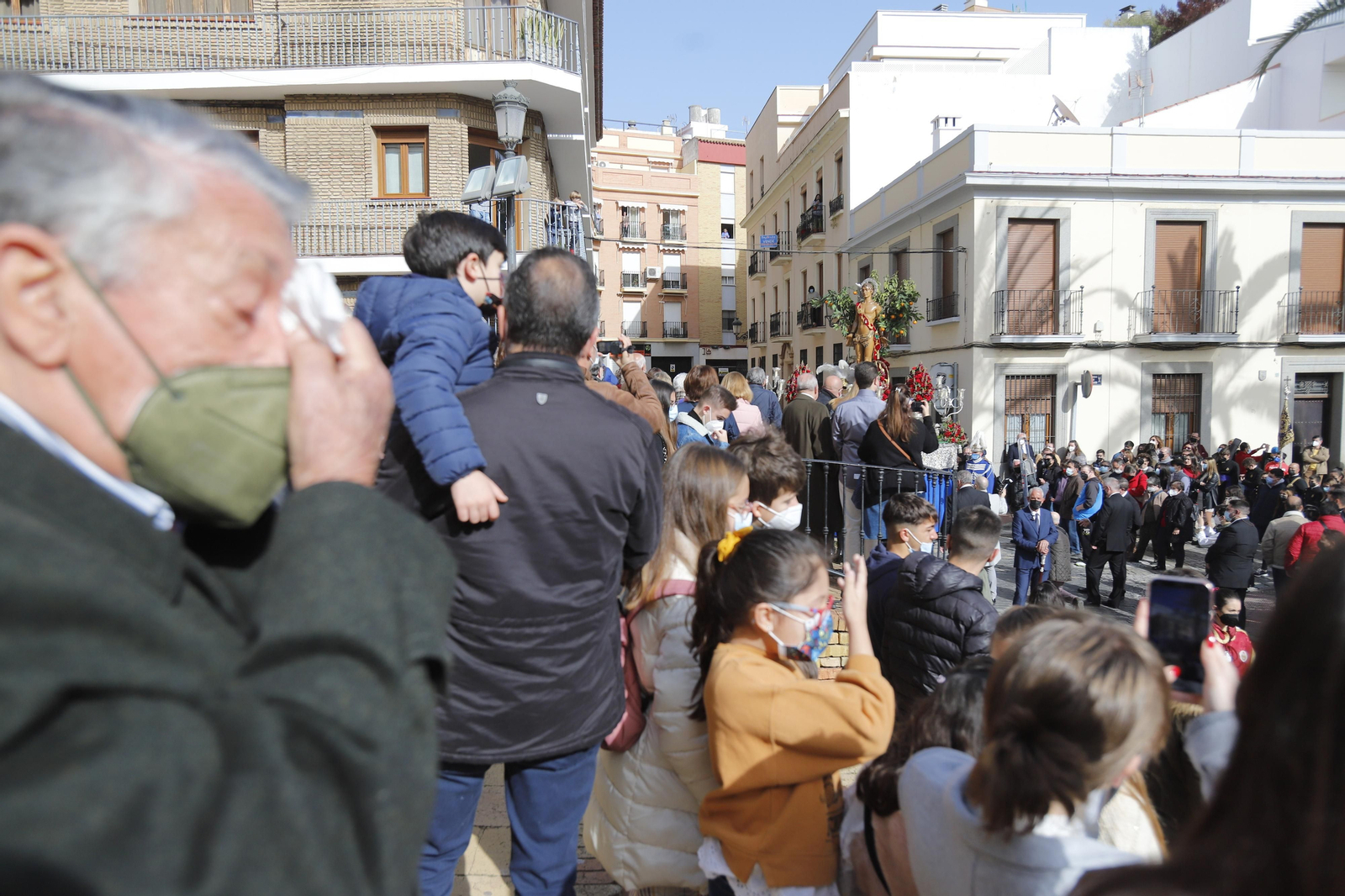 Imágenes del ambiente en la procesión de San Sebastián en Huelva