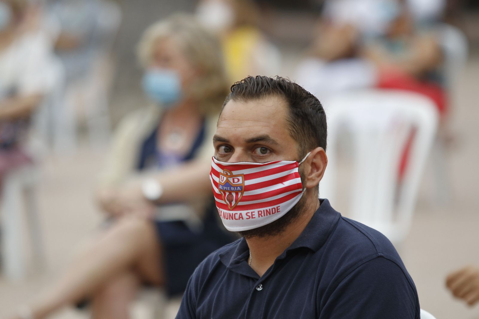Fotogalería El Diario de los Libros, con el escritor Javier Sierra.