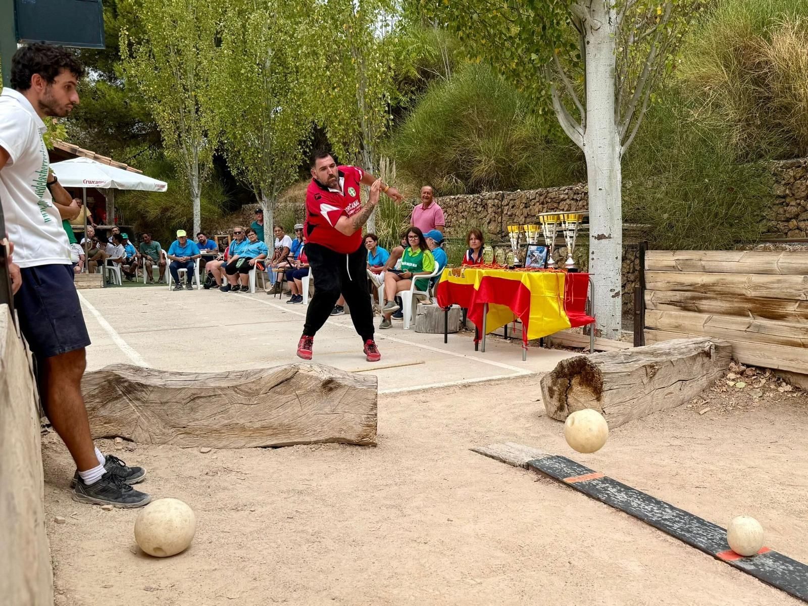 Campeonato de bolos serranos.
