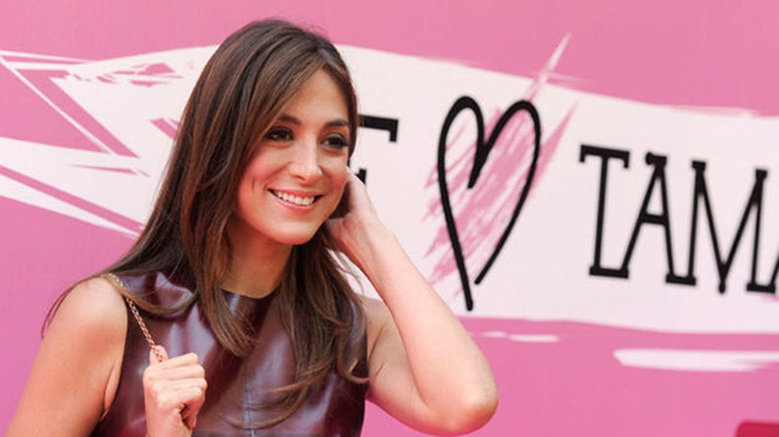 Tamara la lía en Twitter por defender las misas de TVE